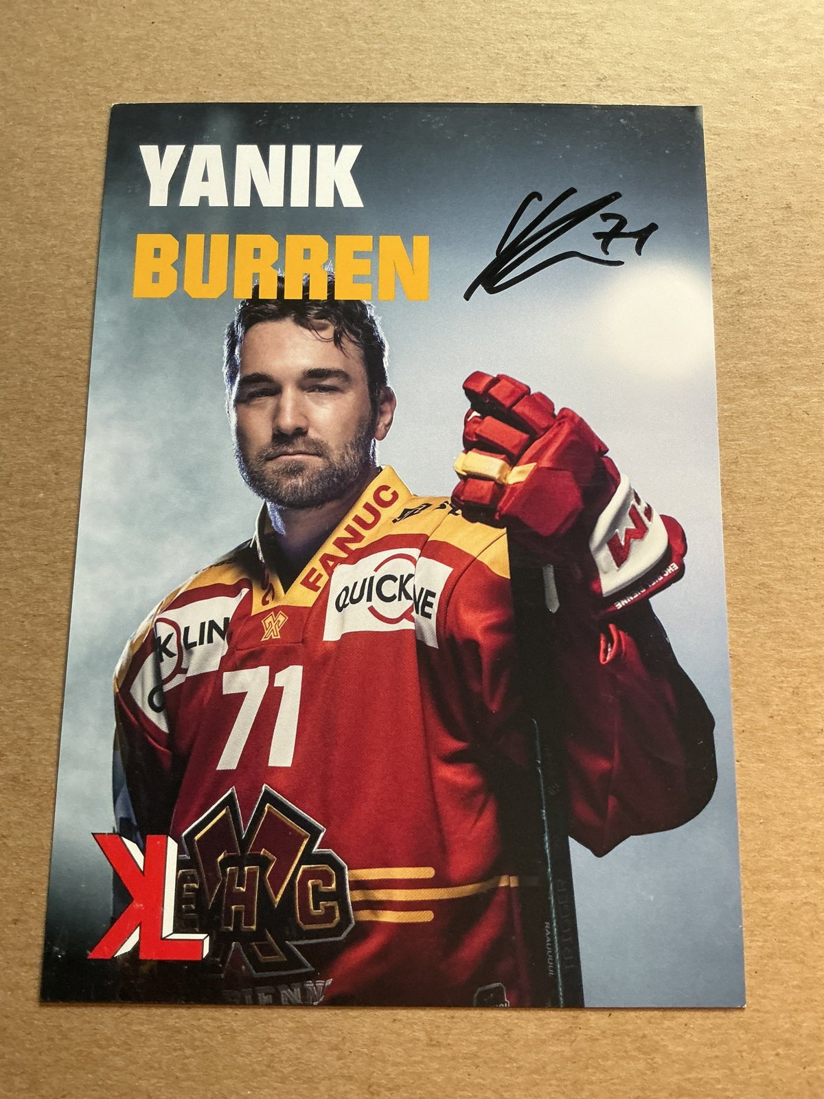 Yanik Burren, Switzerland 🇨🇭 EHC Biel-Bienne 2024/25 hand signed - Autographs-World