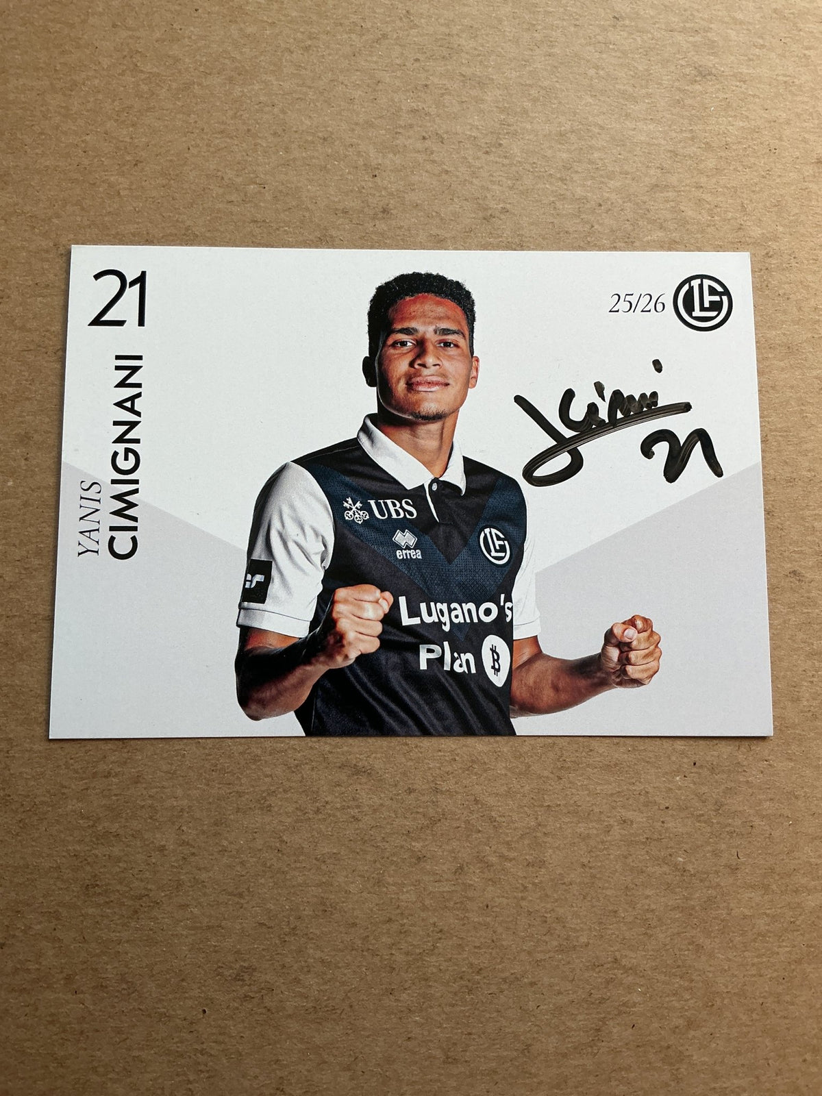 Yanis Cimignani, France 🇫🇷 HC Lugano 2025/26 hand signed - Autographs-World