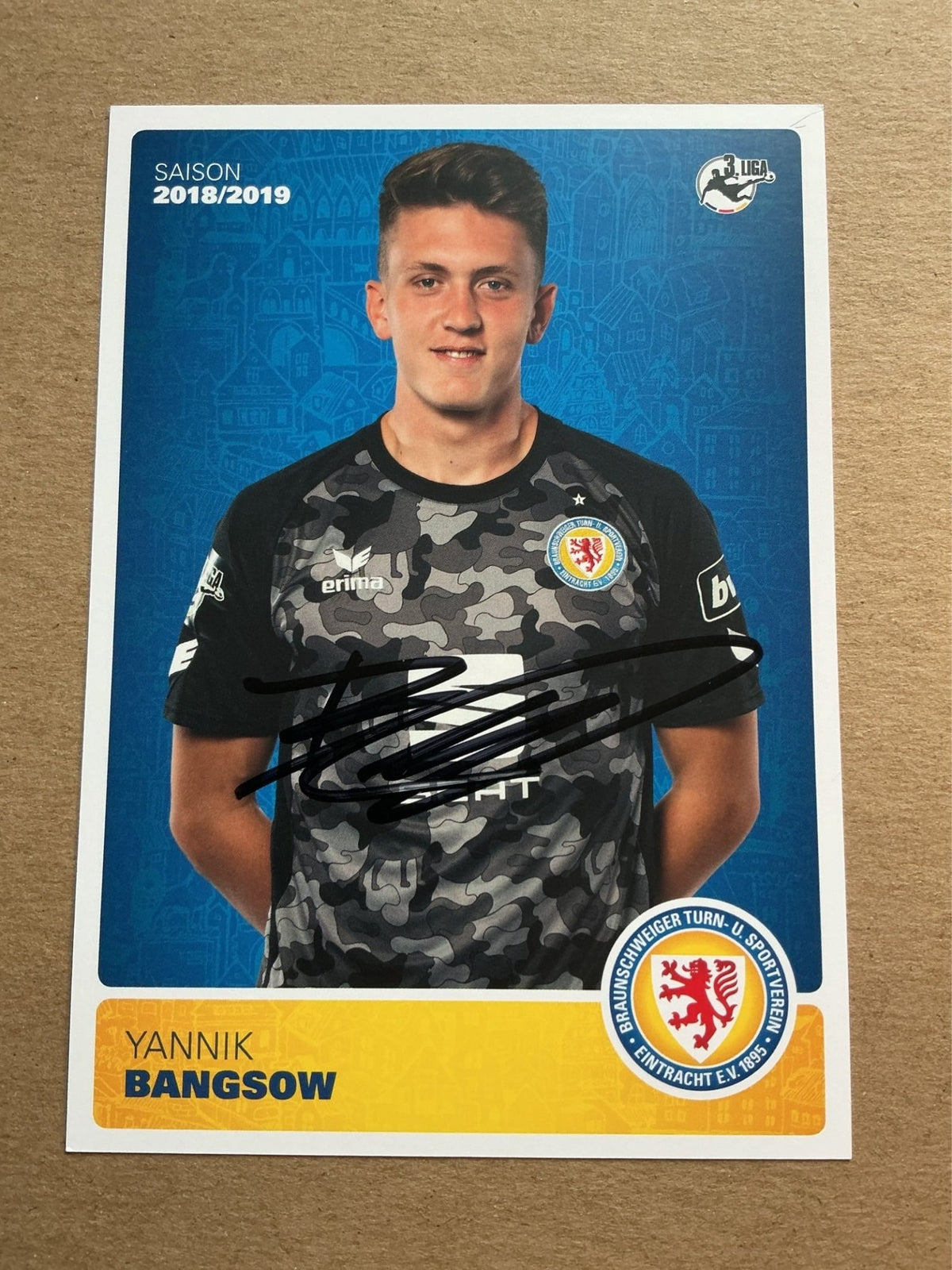 Yannik Bangsow, Germany 🇩🇪 Eintracht Braunschweig 2018/19 hand signed - Autographs-World