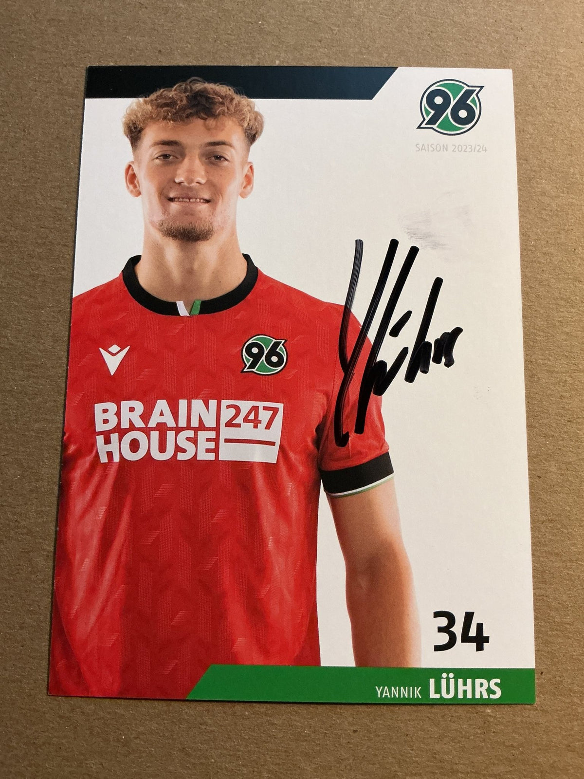 Yannik Lührs, Germany 🇩🇪 Hannover 96 2023/24 hand signed - Autographs-World