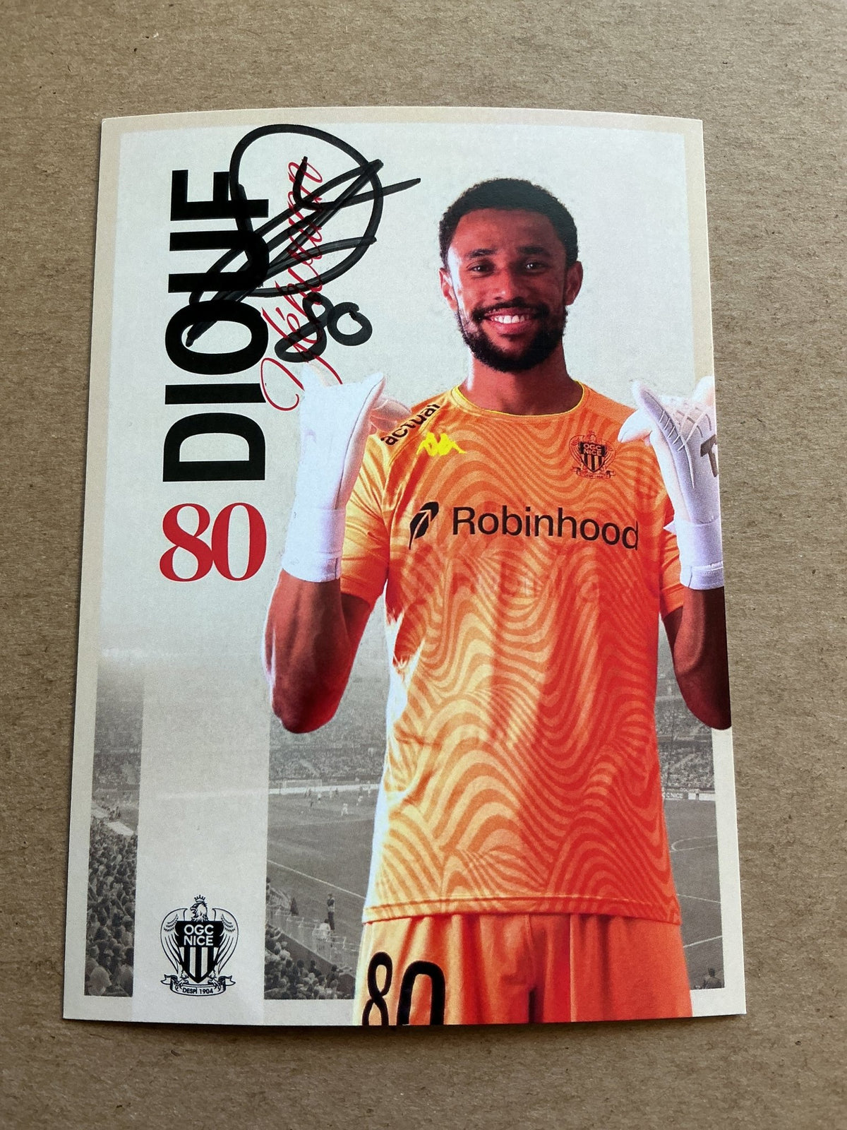 Yehvann Diouf, Senegal 🇸🇳 OGC Nice 2025/26 hand signed - Autographs-World