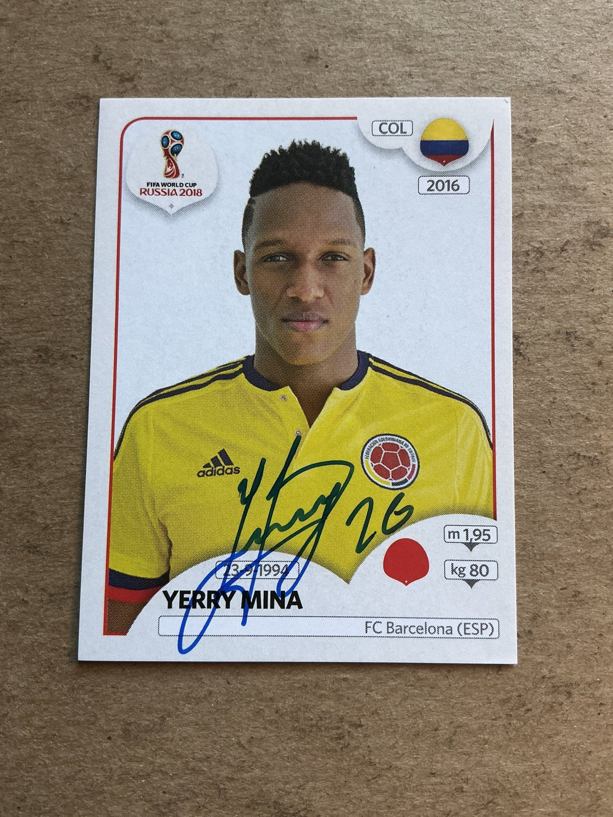 Yerry Mina, Colombia 🇨🇴 FIFA World Cup 2018 Panini hand signed - Autographs-World
