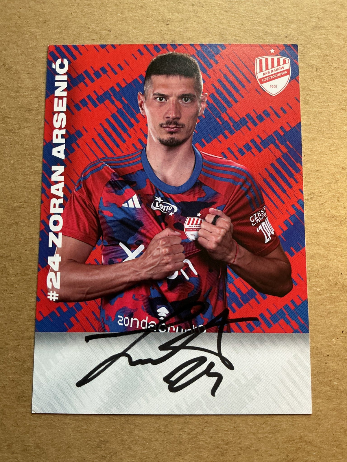 Zoran Arsenić, Croatia 🇭🇷 Raków Częstochowa 2023/24 hand signed - Autographs-World